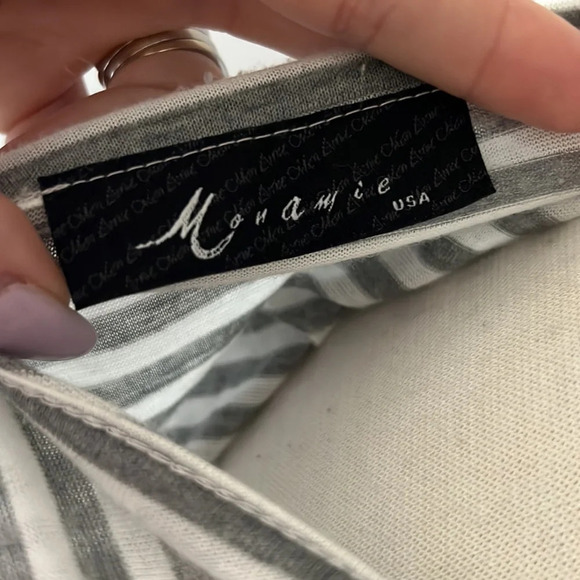 MONAMIE grey and white striped open sleeve semi sheer top - Picture 8 of 9